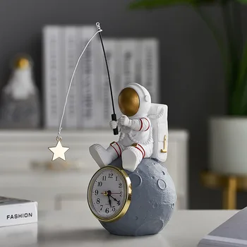 Часы астронавта Настольное украшение Часы астронавта Настольная спальня Немой Астронавт Часы Детский подарок на день рождения