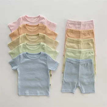 Летний комплект детской одежды 2023 года, футболка в рубчик и шорты, костюмы из 2 предметов, однотонные комплекты одежды для маленьких девочек